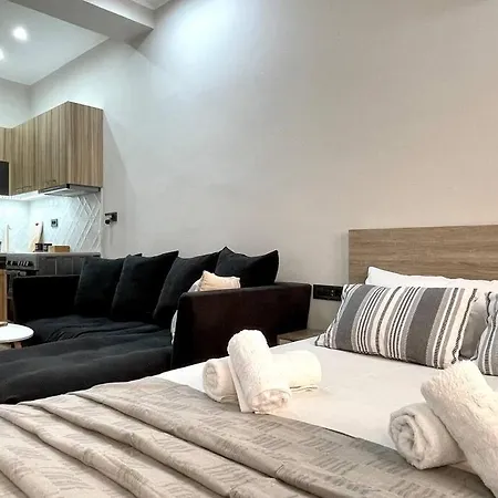 Urban Loft Downtown At Zakinthos Centre זקינטוס טאון